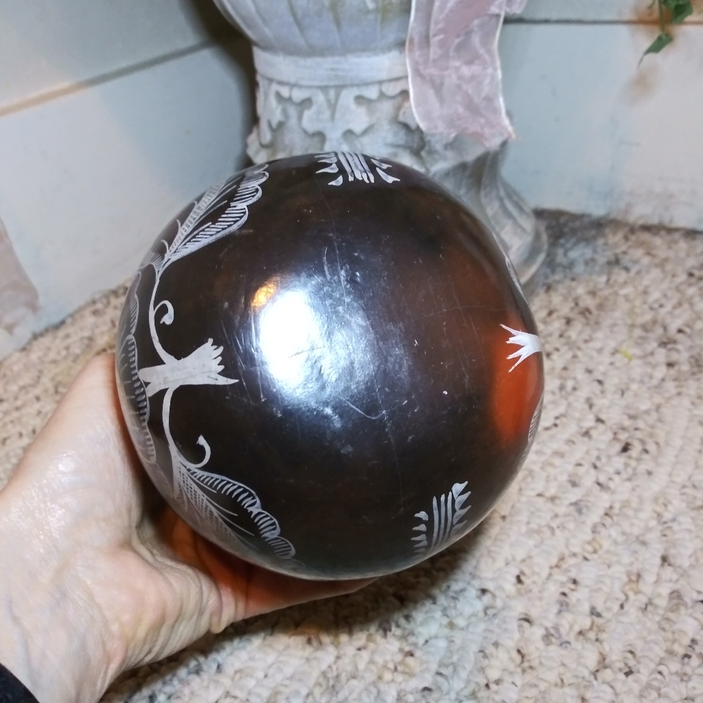 3/$18 Hand painted Southwestern Small Vase - Picture 5 of 6